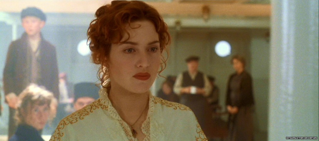 titanic_deleted-scenes_rose-visits-third-class_014